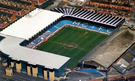 6 Pairs Of Rivals That Shared Stadiums