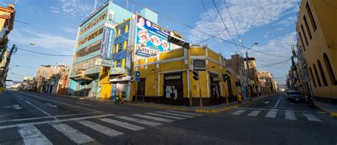 Con la suspensión de la cuarentena, la reanudación de viajes interprovinciales ya estaría funcionando, considerando que en el terrapuerto de la ciudad de arequipa se han implementando medidas de bioseguridad para el control de los pasajeros. Ica inicia cuarentena al encontrarse en nivel de alerta ...