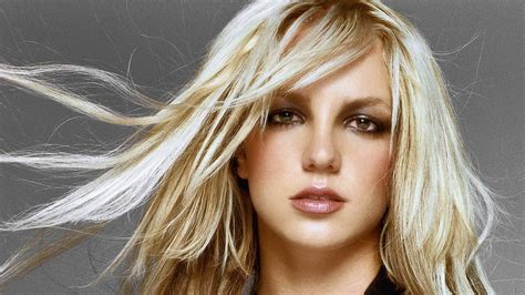 1920x1080 Britney Spears Blonde Hazel Eyes Gloves Simple Background Wallpaper  314 Kb