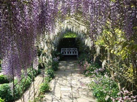 Waterperry Nr Wheatley Oxford Oxfordshire Manor Garden Dream Garden