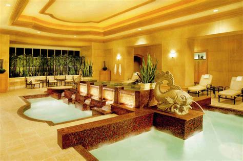 라스베이거스 스트립 스파 호텔 최고의 휴식을 위한 완벽한 선택지 클릭하고 호텔의 매력을 확인하세요