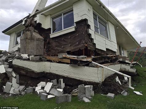 New Zealand Hit By Almost 800 Tremors In 24 Hours Since 78 Magnitude