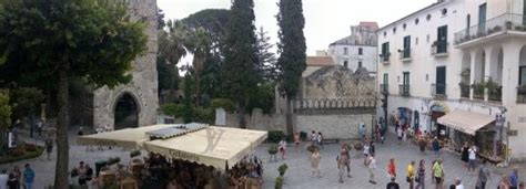 Ravello Town Square With View Of Villa Rufolo Entrance Picture Of