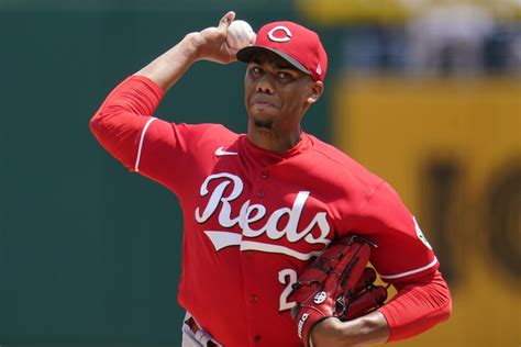 Reds Rookie Greene Reliever No Hitter Thru Pirates Lead Ap News