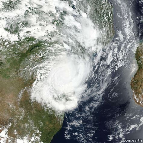 Breaking news about bad weather. Tropical Cyclone Eloise LIVE Images and Tracker | Zoom Earth