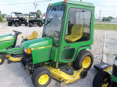 John Deere 445 Cab Lawn And Garden Tractor John Deere Equipment