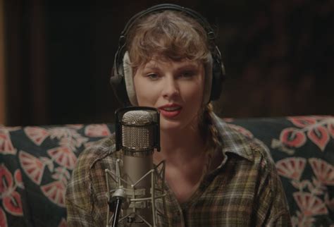 Taylor Swift Wore Free The People For Folklore The Long Pond Studio