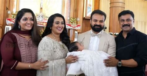 His body measurement is chest size 40 inches, waist size 34 inches and biceps size 12 inches. Dileep, Kavya make grand entry at Kunchacko Boban's son's ...