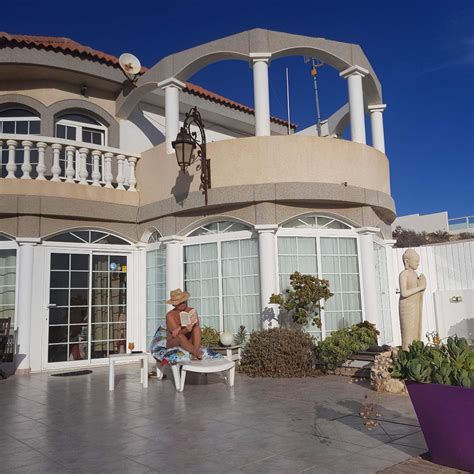 BHH Naturist Villa Fuerteventura One Villa Four Apartments Clothing Optional Dare Bare
