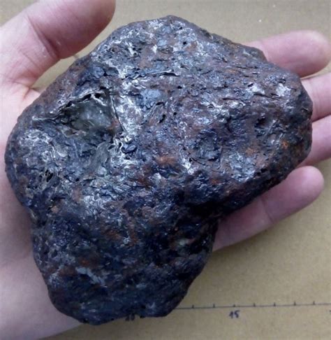 Crystals And Gemstones Lunar Meteorite Meteorite