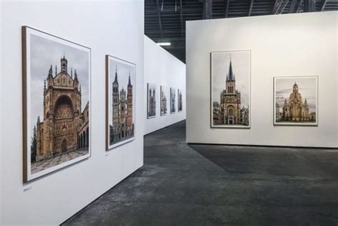 Il Fotografo Markus Brunetti Cattura L Intricata Architettura Delle Chiese Gotiche