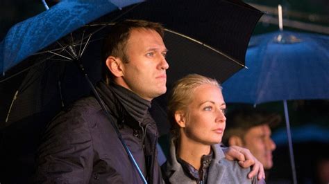 vladimir putin critic alexey navalny s wife yulia navalnaya is the real first lady of russia