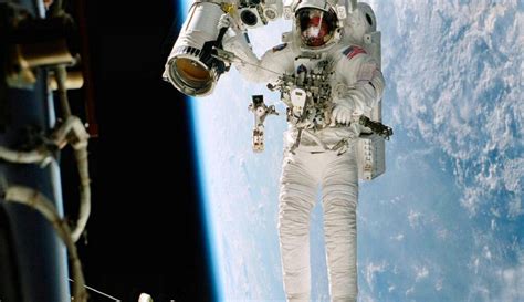 Diseñan Traje Espacial Que Salvaría Vidas De Astronautas 05122017