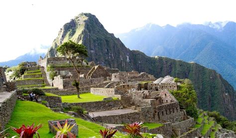 Plaza Sagrada Machu Picchu ★ Machupicchucenter