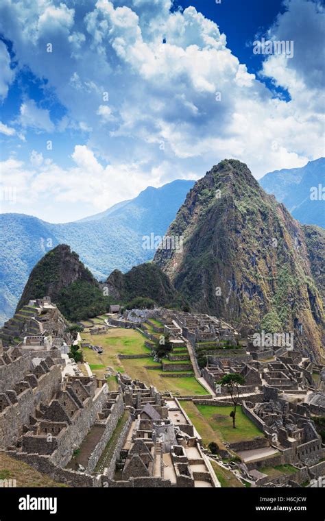 Machu Picchu Und Huayna Picchu Berg Stockfotografie Alamy