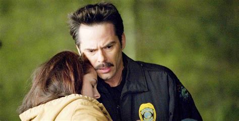 El Increíble Cambio Físico De Billy Burke Para Chicago Pd Después De