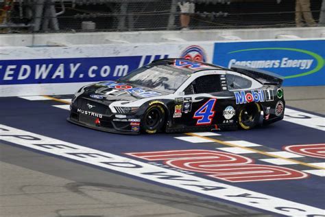 Here are my top 10 reasons why nascar racing doesn't rock. Harvick wins NASCAR Cup race at Michigan for 47th career win