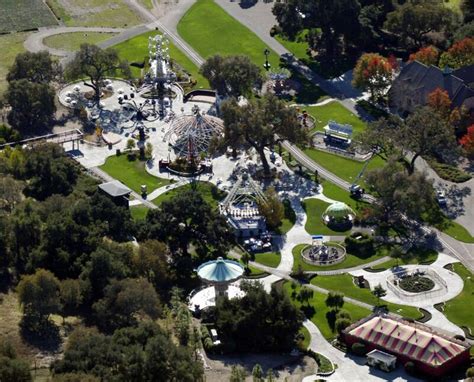 Inside Neverland Ranch The Alleged Site Of Michael Jacksons Worst Crimes
