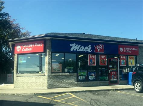 Mac's Convenience Stores Inc - 258 Park Rd S, Oshawa, ON