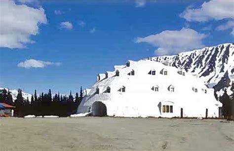 Massive Igloo In Alaska Is For Sale It Looks Great But Theres No