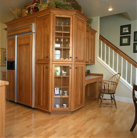 Join dr rupy and his expert guests as they explore the multiple ways in which diet and lifestyle can help you achieve your healthiest and most fulfilling life. Craftsman Style Kitchen, Hickory Wood Cabinets - Craftsman ...