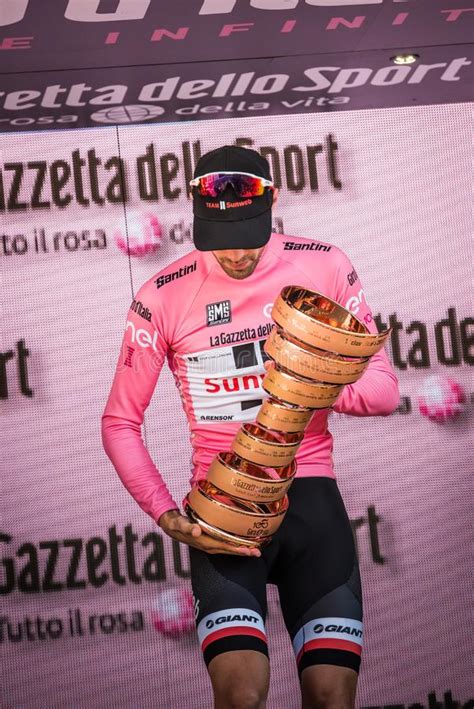 Milano Italy May 28 2017 Tom Doumulin Sunweb Team Celebrates On