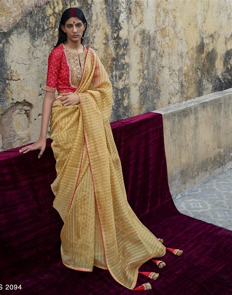 contrast blouse on yellow saree online