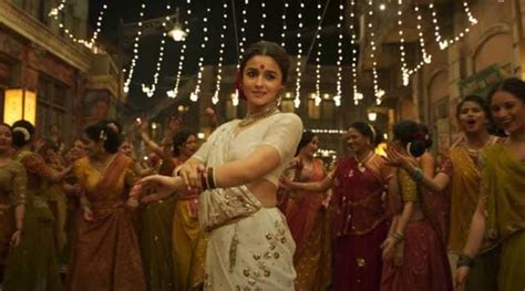 Gangubai Kathiawadi 6 Outstanding Alia Bhatt Moments From The Teaser