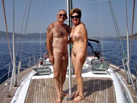Sexy Softcore Naked Older Couples Matureamateurpics Com