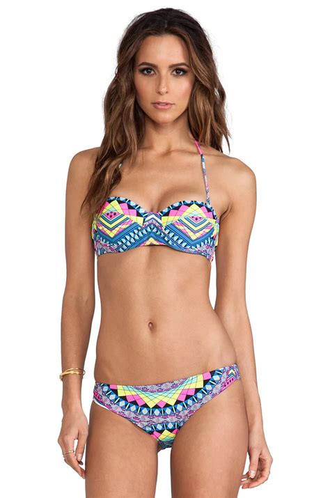 2016 New Hot Sale Summer Womens Fashion Halter Top Beach Swimwear Bikinis Sexy Swimsuit Bath