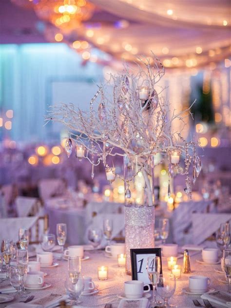 21 Romantic Ways To Decorate For Your Winter Wedding Winter Wedding