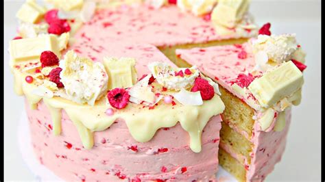 Raspberry + white chocolate = one of our fave flavour combos, so this white chocolate and raspberry cake is a natural winner. White Chocolate Coconut Raspberry Cake - YouTube