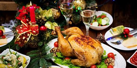 From apps to desserts, we've got christmas dinner covered. 80 Easy Christmas Dinner Ideas - Best Holiday Meal Recipes