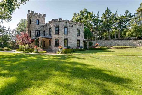 €175m Kansas Usa High Quality Limestone Castle Castleist