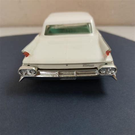 Vintage Johan Cadillac Fleetwood Dr Promo Car Scale Model