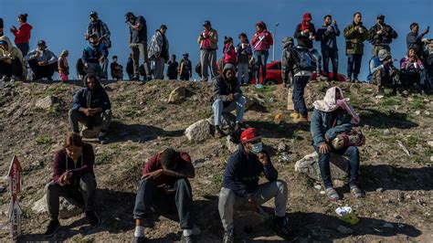 Miles De Venezolanos Varados En Un Limbo Burocrático En La Frontera