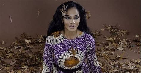 Liesl laurie reflects on winning 2015 miss south africa. Former Miss SA Liesl Laurie survives horrific car crash ...