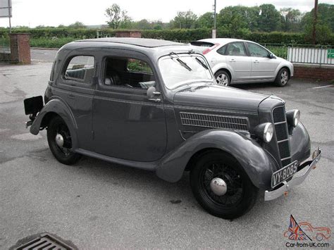 Program idealnie dopasowany do twojego samochodu. 1936 FORD 10 CX De Luxe Tudor Saloon