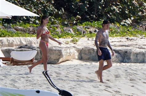 Hailey Baldwin Hits The Beach With Husband Justin Bieber My Xxx Hot Girl