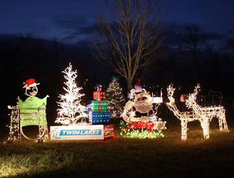 The 12 Best Christmas Towns In Kentucky