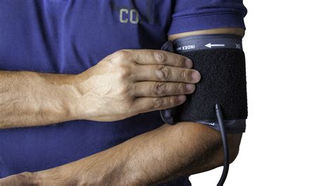 How To Take Manual Blood Pressure On Leg
