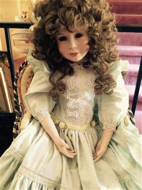 35 Of The Creepiest Dolls From Estate Sales Estate Sale Blog