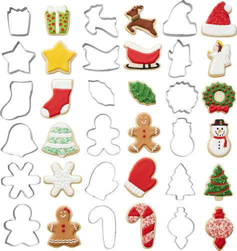 wilton holiday shapes metal christmas cookie cutter set 18 piece home and kitchen