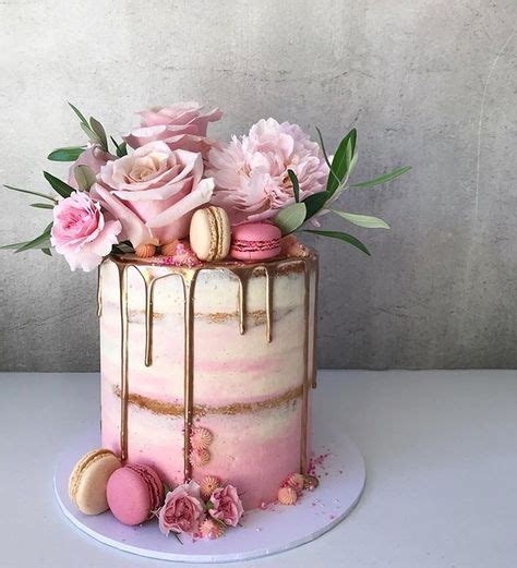 30 Female Birthday Cakes Ideas In 2021 Cupcake Cakes Birthday Cakes