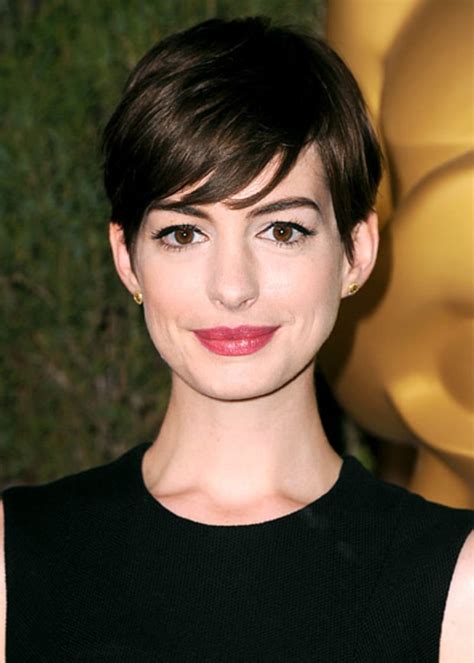 Anne Hathaway Best Celebrity Haircuts From Short To Long Us Weekly