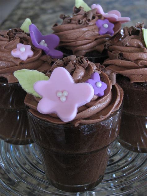 Decadent Designs Flower Pot Cupcakes