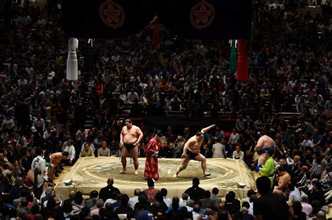 Jsa Votes To Allow Fans Into Sumo Tournament In Tokyo News Tap