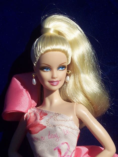 Absolutely Avon Avon Exclusive Limited Edition Rose Splendor Barbie