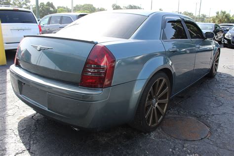 Pre Owned 2005 Chrysler 300 300c Sedan 4 Dr In Tampa 2538 Car