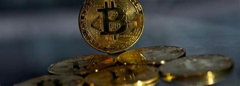 Bitcoin Plunges 15 After Rising To 17000 Financial Tribune